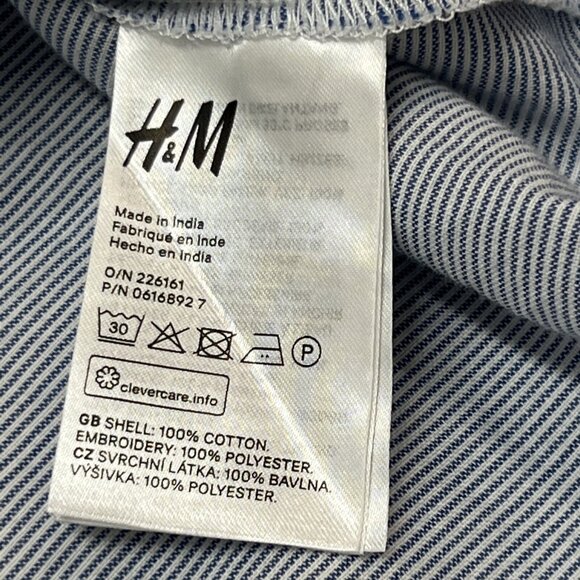 H&M Top Womens‎ 14 Blue Striped Eyelet Trim Button Down Shirt Cottagecore Beach - Picture 8 of 9